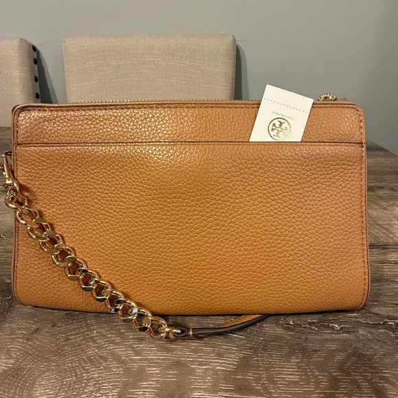 Tory Burch Carter Slim Crossbody, Tan - Picture 5 of 16